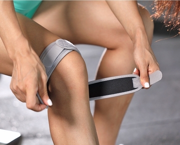 Tendon Knee Support Strap - Ultimate Pain Comfortable &amp; Durable - Ideal For Hiking, Soccer, Basketball, Running, Tennis &amp; More - Enhanced Performance With Jumpers Knee